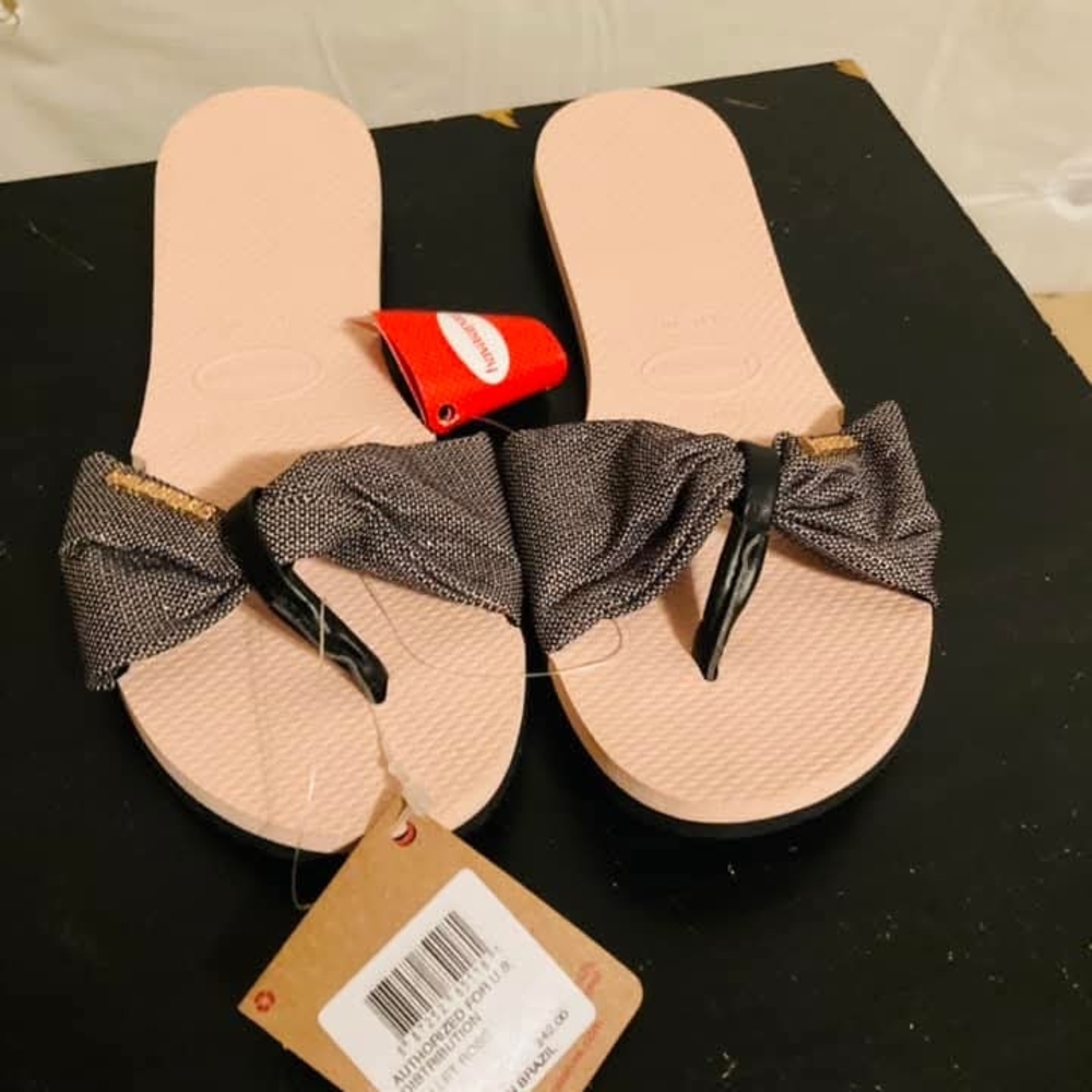 Stylish Women's Sandals with Bow Accent